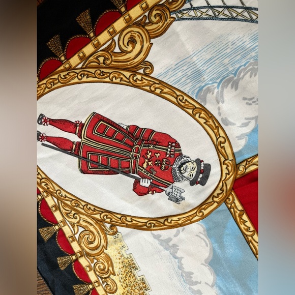 Art Of The Scarf Tie Rack London Scarf Square Polyester England British Royalty - Picture 5 of 9